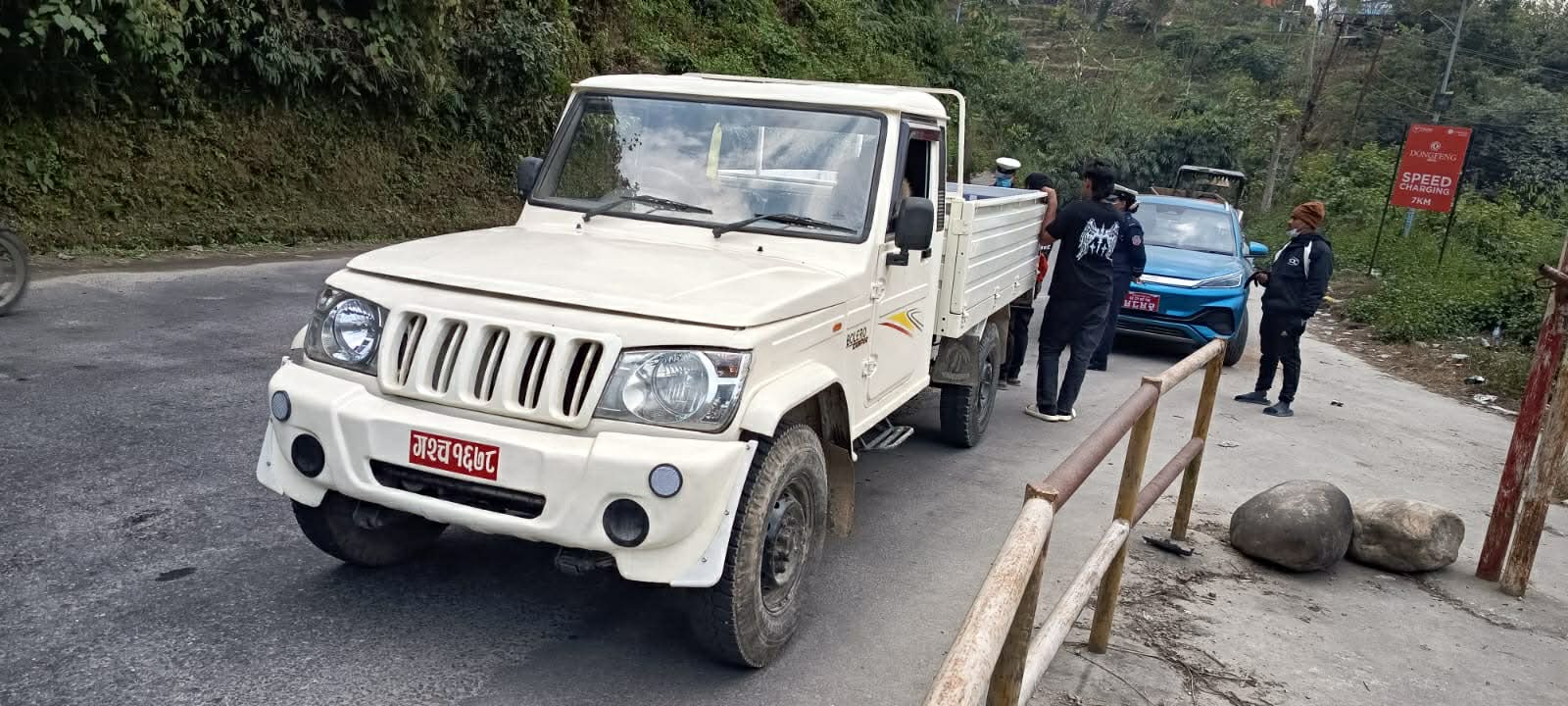 अवैध मासु बोकेको पिकअप गाडी नियन्त्रणमा