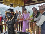 जन्मभूमिको नवग्रह मन्दिर दर्शन गर्न पुगे धनराज गुरुङ