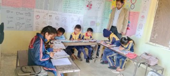 बन्यो कक्षाकोठा, हट्यो बार्दलीमा पढाउनुपर्ने बाध्यता