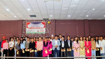 आर्थिक अभावले पढाइ नरोकिने भन्दै गल्याङ नगरपालिकाद्वारा १६७ विद्यार्थीलाई छात्रवृत्ति