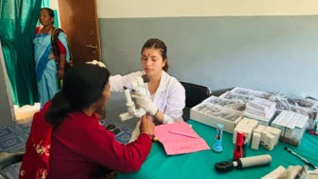 बिरुवामा निःशुल्क आँखा शिविरबाट पाँच सयभन्दा बढीले पाए सेवा