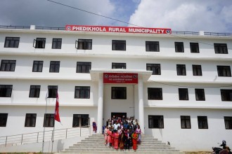 स्याङ्जाको फेदीखोला गाउँपालिका आफ्नै भवनमा
