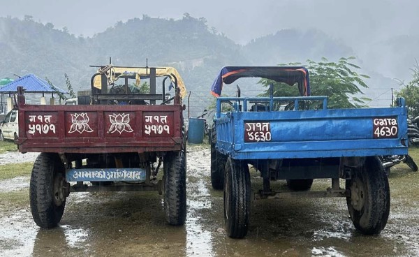 अवैध नदीजन्य पदार्थ उत्खनन तथा ओसारपसारमा संलग्न चार ट्याक्टर नियन्त्रणमा