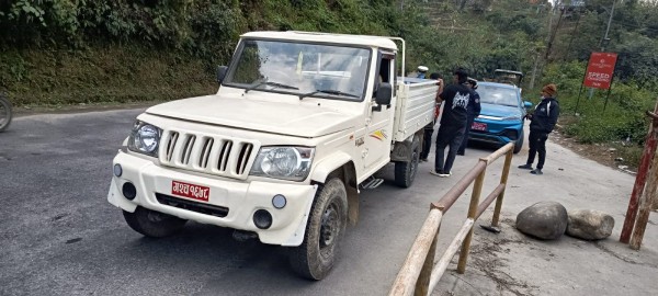 अवैध मासु बोकेको पिकअप गाडी नियन्त्रणमा