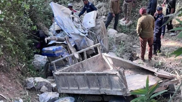 वालिङमा ट्याक्टर दुर्घटना हुँदा दुईको मृत्यु, चारजना घाइते