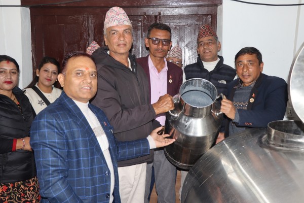 आँधीखोलामा दूध सङ्कलन केन्द्र सुरु, प्रति लिटर चार रुपैयाँ अनुदान
