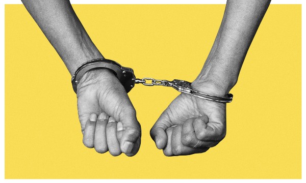 कारागारबाट फरार भएका दुई कैदी स्याङ्जामा पक्राउ
