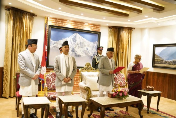सुशीला कार्कीले अन्तरिम प्रधानमन्त्रीका रूपमा शपथ, आज मन्त्रिपरिषद् विस्तारको सम्भावना