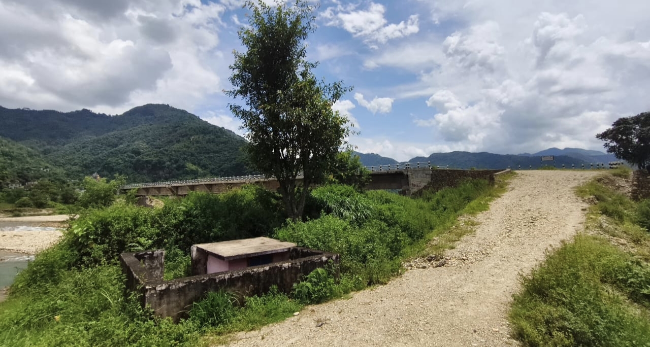 Aandhikhola-motarable-pul-bheerkot-waling-1-1786686607.jpg