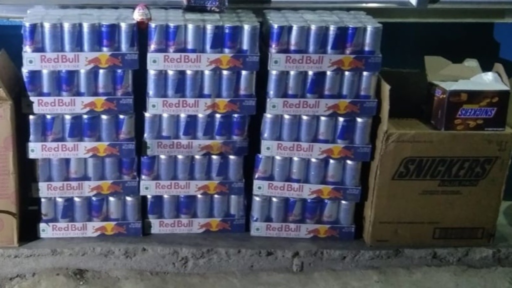 करिब ८० हजार रुपैयाँ बराबरको अवैध खाद्यवस्तु बरामद